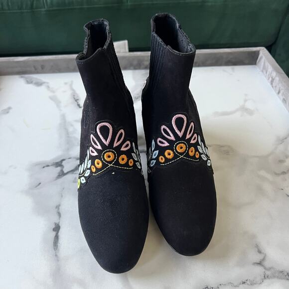 Sophia Webster Liliana Black Suede Embroidered Booties Size 38.5 - Picture 3 of 9